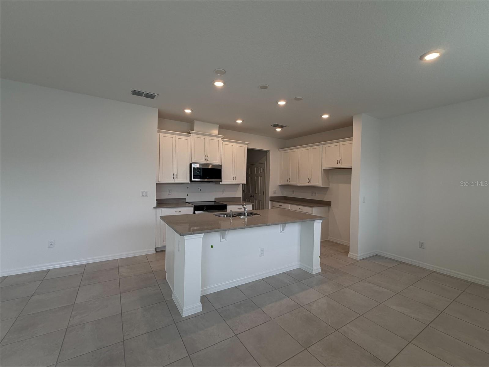 Image 4 of 11 For 1196 Happy Forest Loop