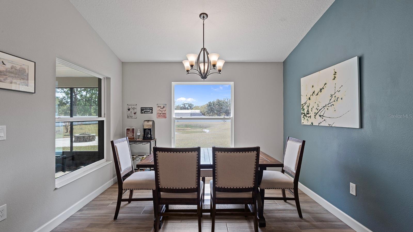 Image 11 of 38 For 4840 Old Oak Trail