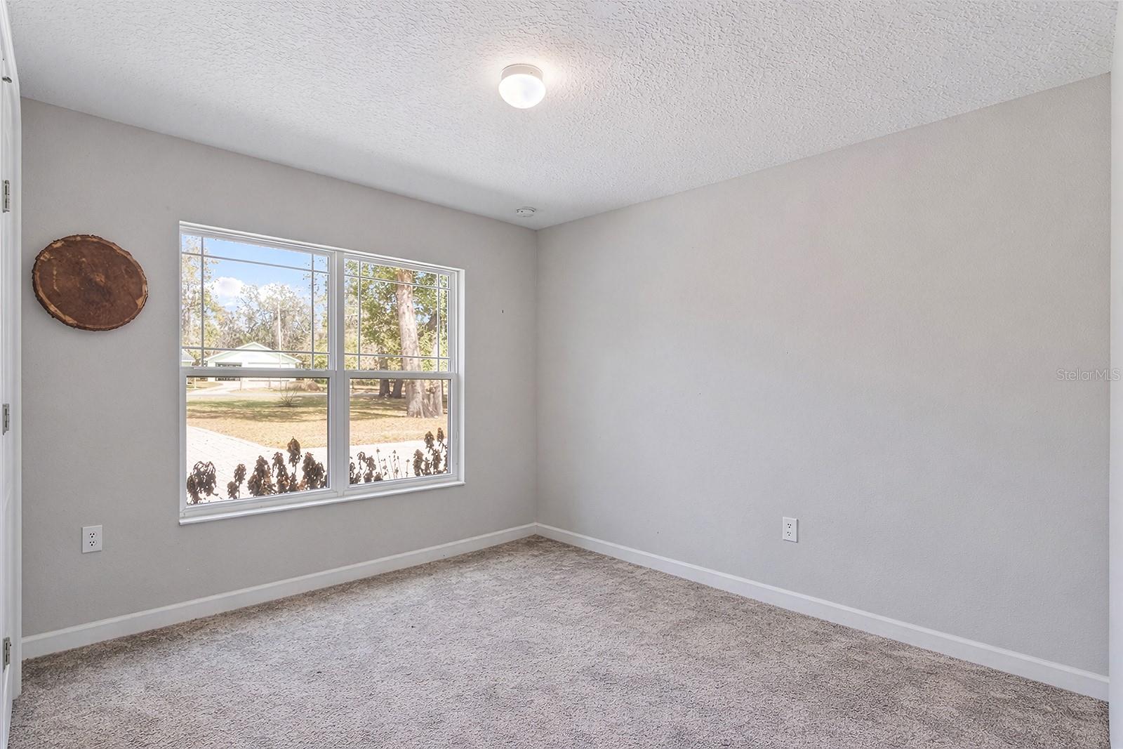 Image 16 of 38 For 4840 Old Oak Trail