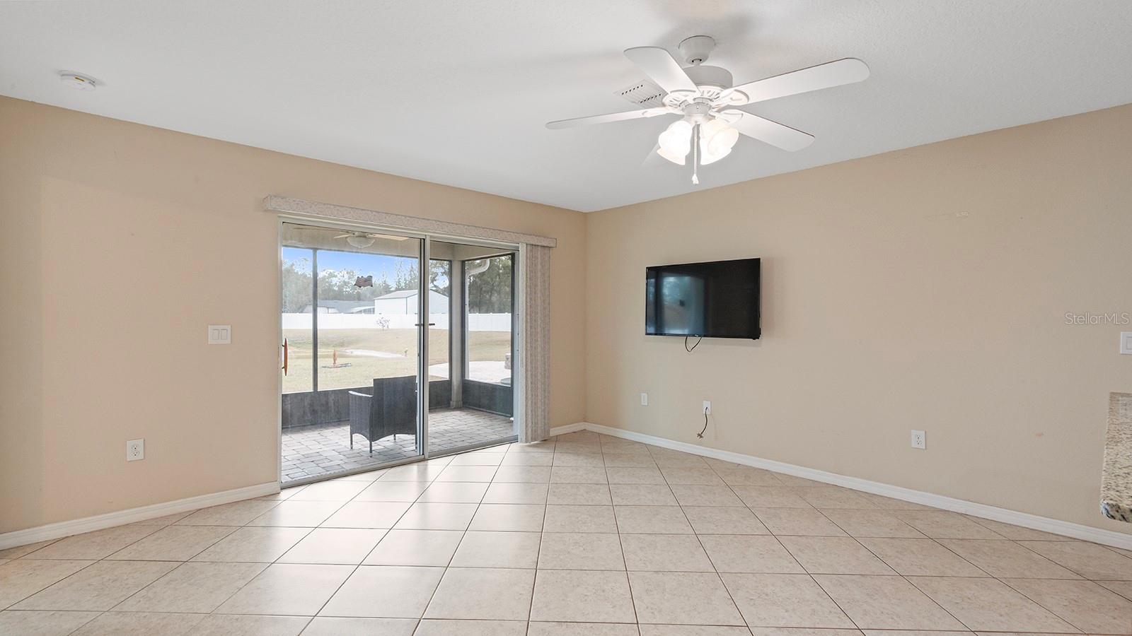 Image 28 of 38 For 4840 Old Oak Trail