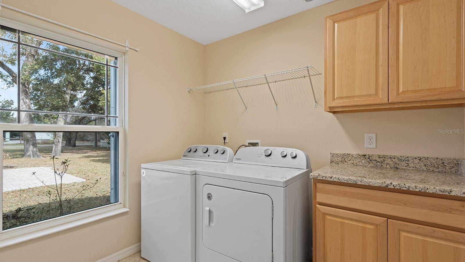 Image 32 of 38 For 4840 Old Oak Trail