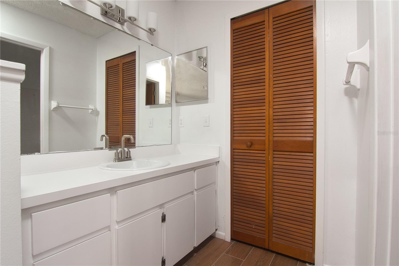 Image 12 of 18 For 7613 Pacific Heights Circle