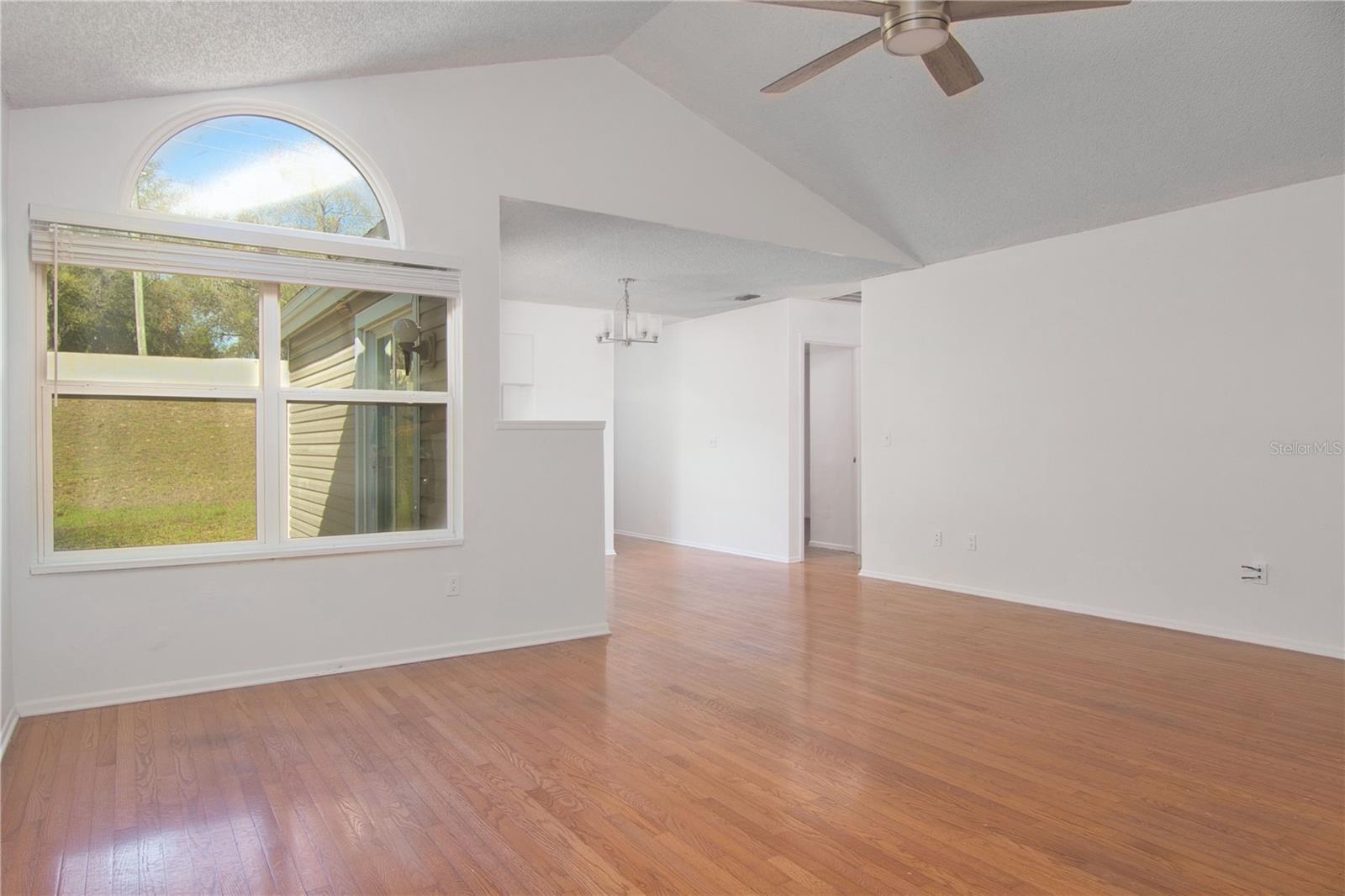 Image 4 of 18 For 7613 Pacific Heights Circle