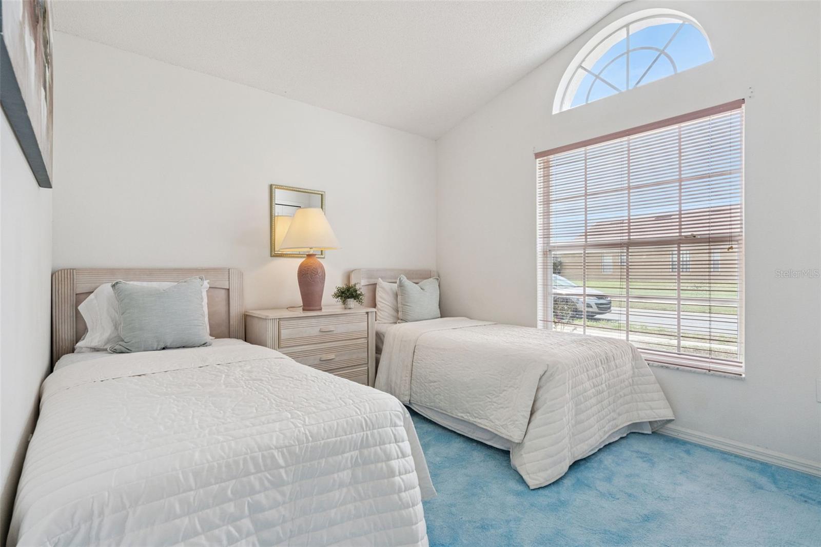 Image 20 of 44 For 2631 Star Lake View Drive