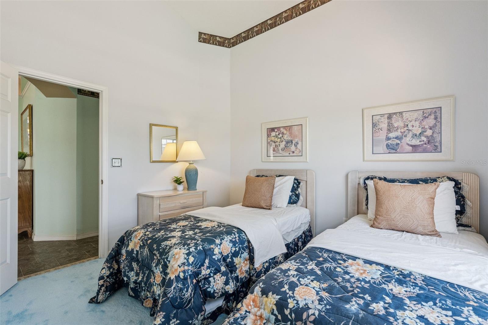 Image 25 of 44 For 2631 Star Lake View Drive