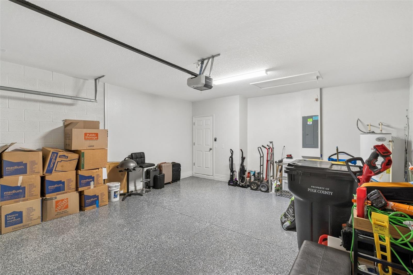 Image 29 of 34 For 687 Campo Lane