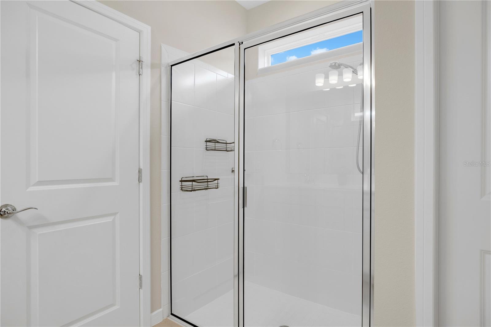 Image 12 of 25 For 3021 Green Park Drive