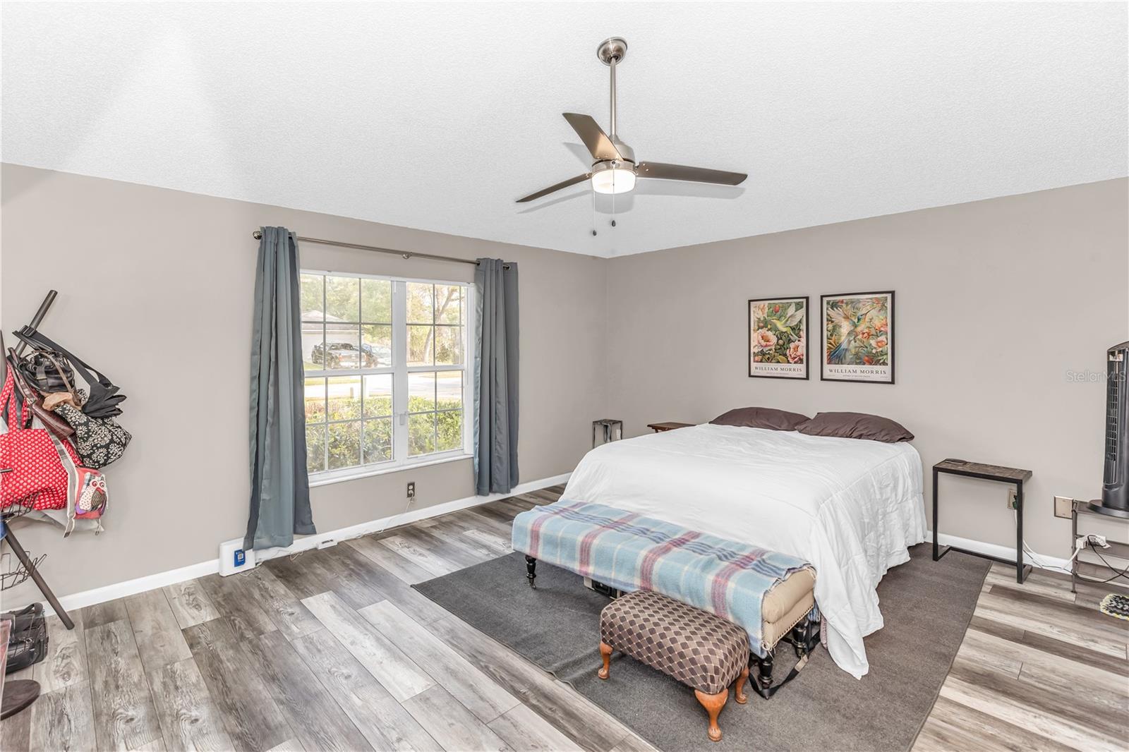 Image 6 of 38 For 105 Breezewood Drive