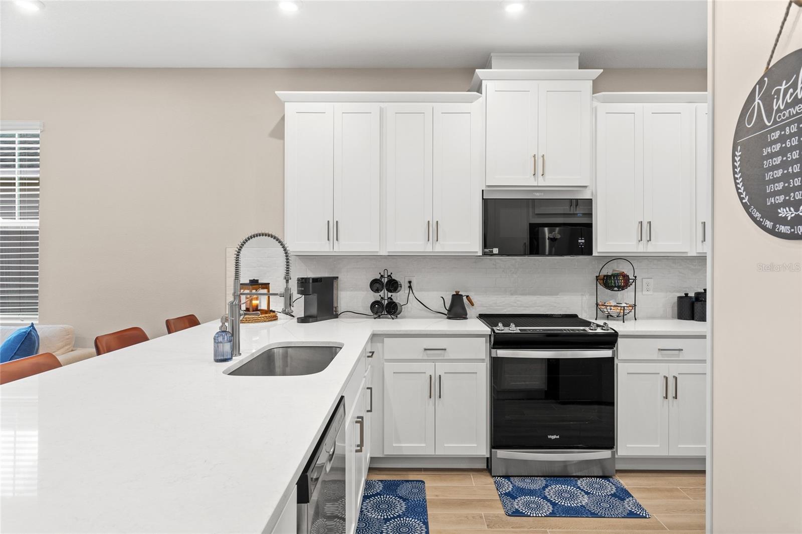 Image 16 of 58 For 1379 Tarflower Drive