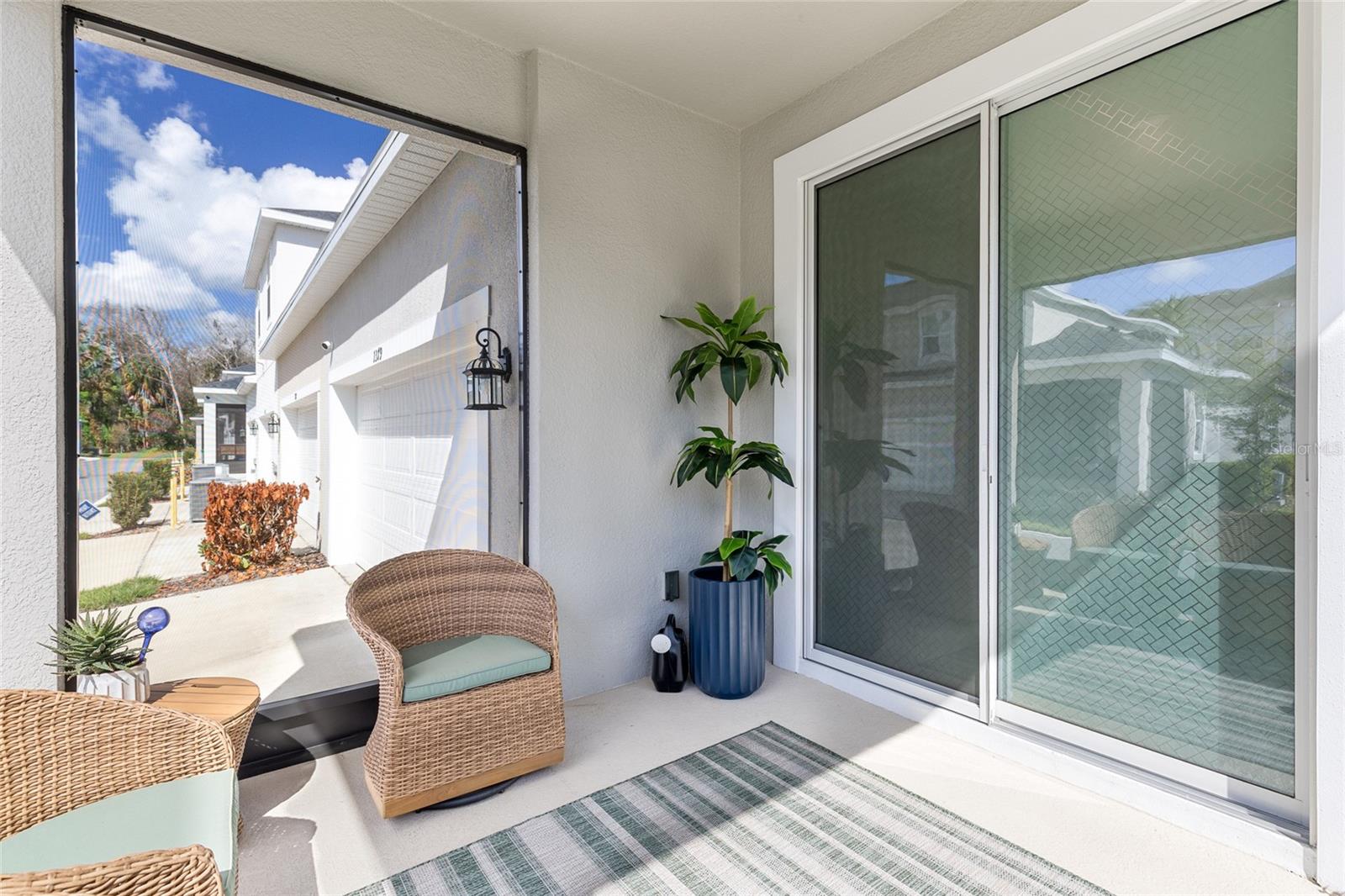 Image 22 of 58 For 1379 Tarflower Drive