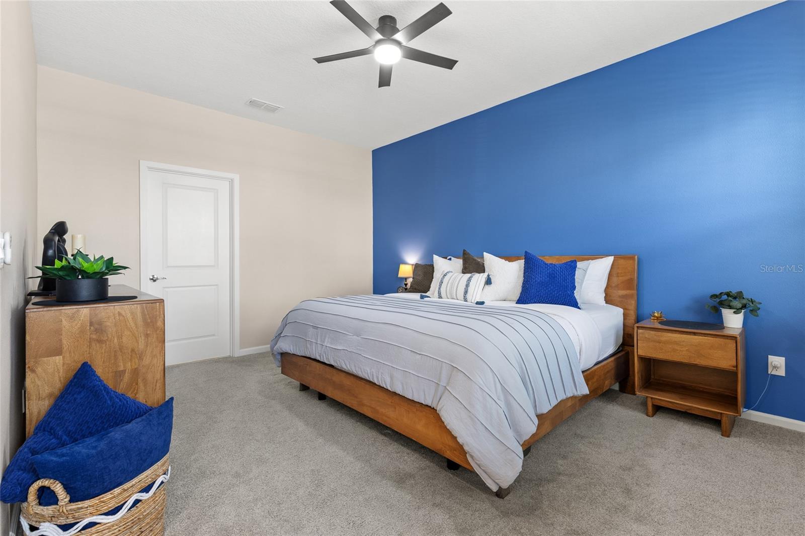 Image 23 of 58 For 1379 Tarflower Drive