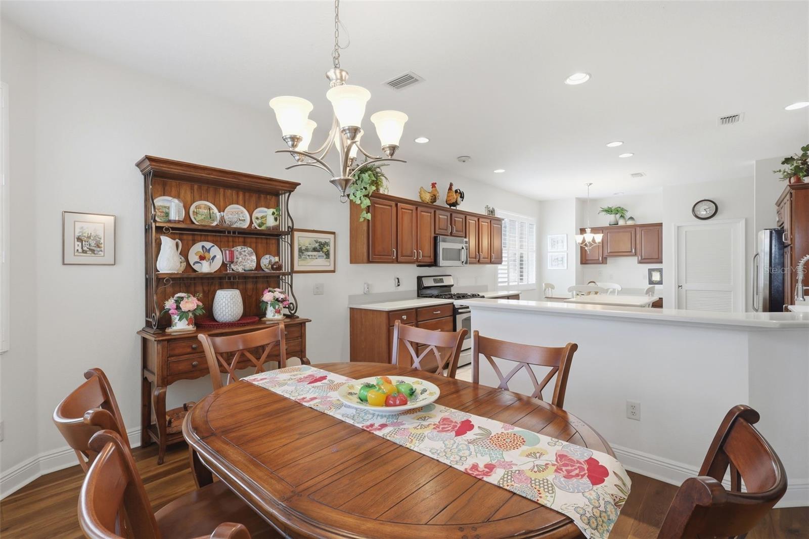 Image 28 of 42 For 1607 Mount Croghan Trail