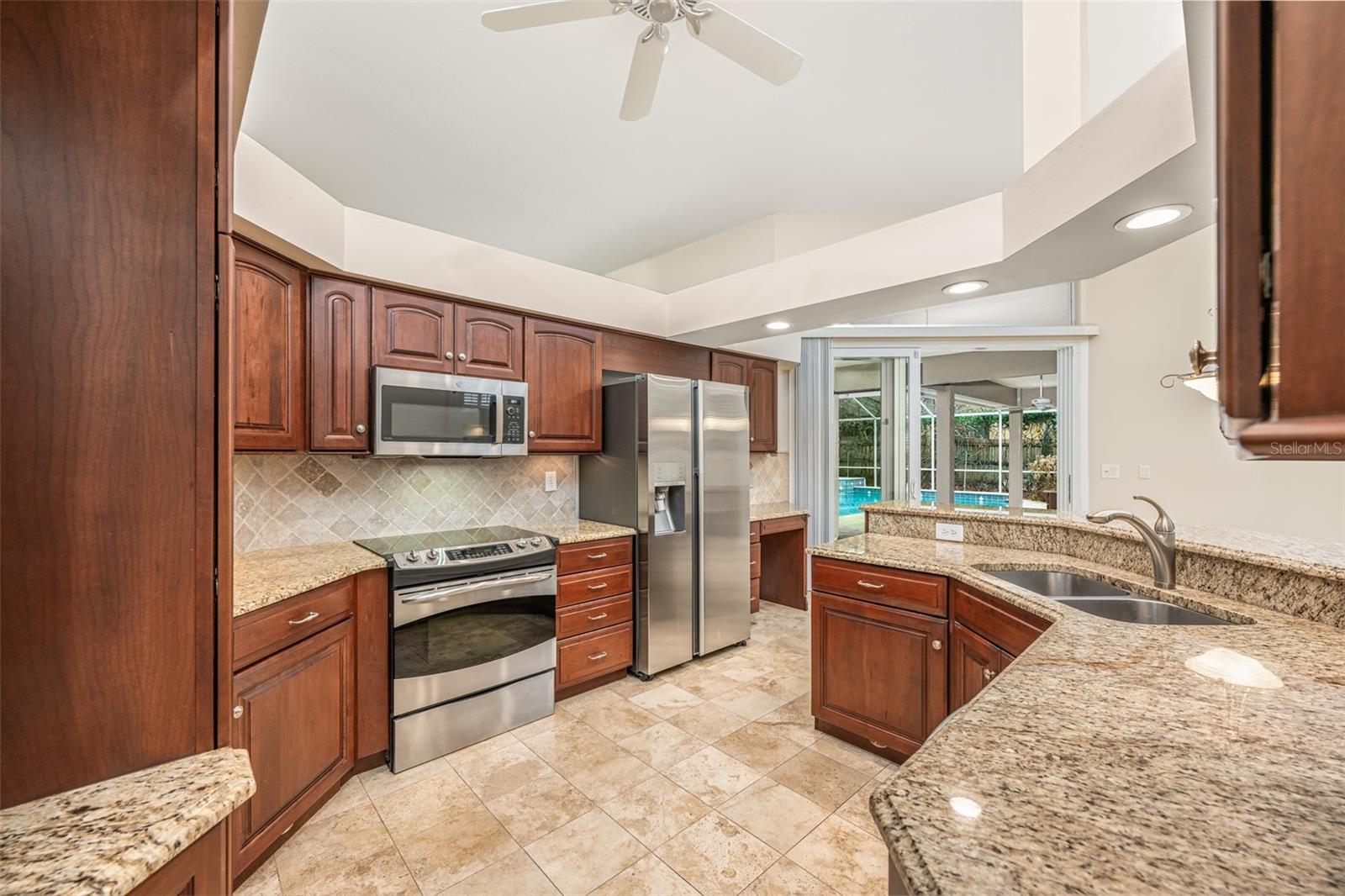 Image 15 of 59 For 1692 Wingspan Way