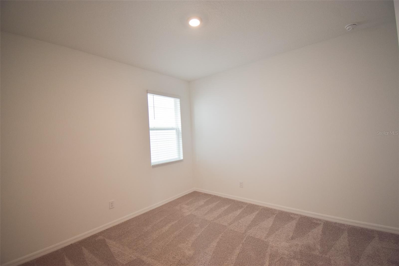 Image 30 of 39 For 2370 Lancashire Street