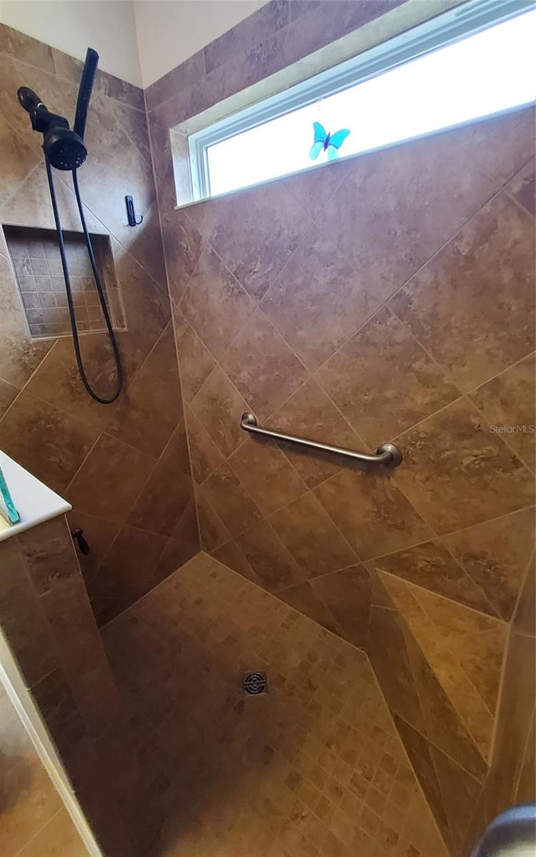 Image 19 of 27 For 26657 Manassas Drive