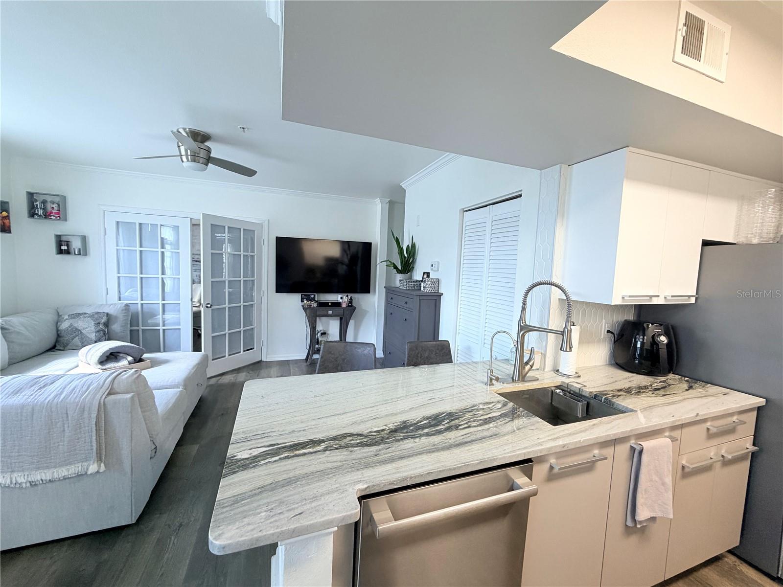 Image 17 of 35 For 700 Siena Palm Drive 305