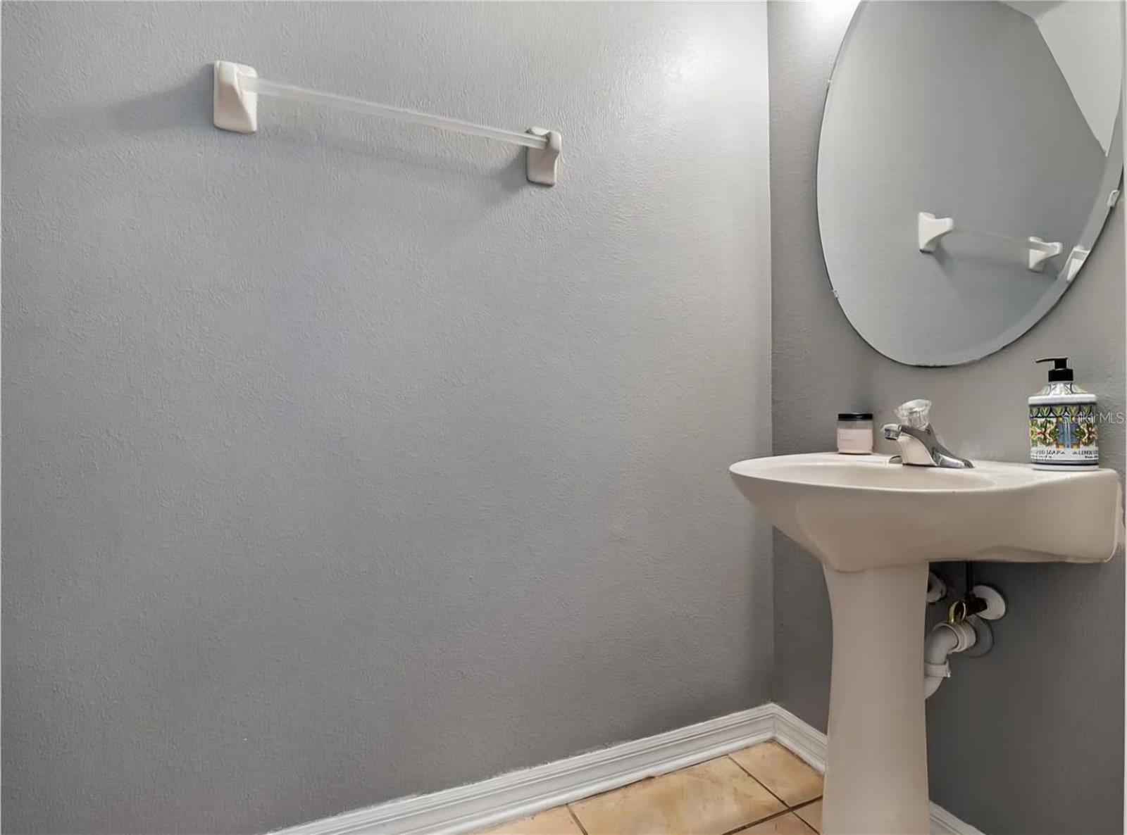 Image 15 of 17 For 12747 Somerset Oaks Street