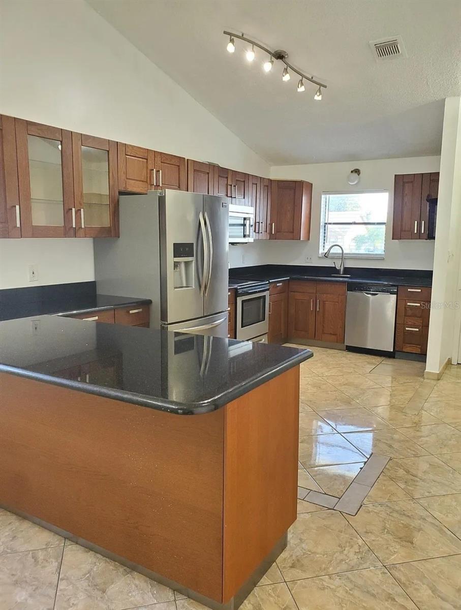 Image 2 of 12 For 8620 Drayton Court