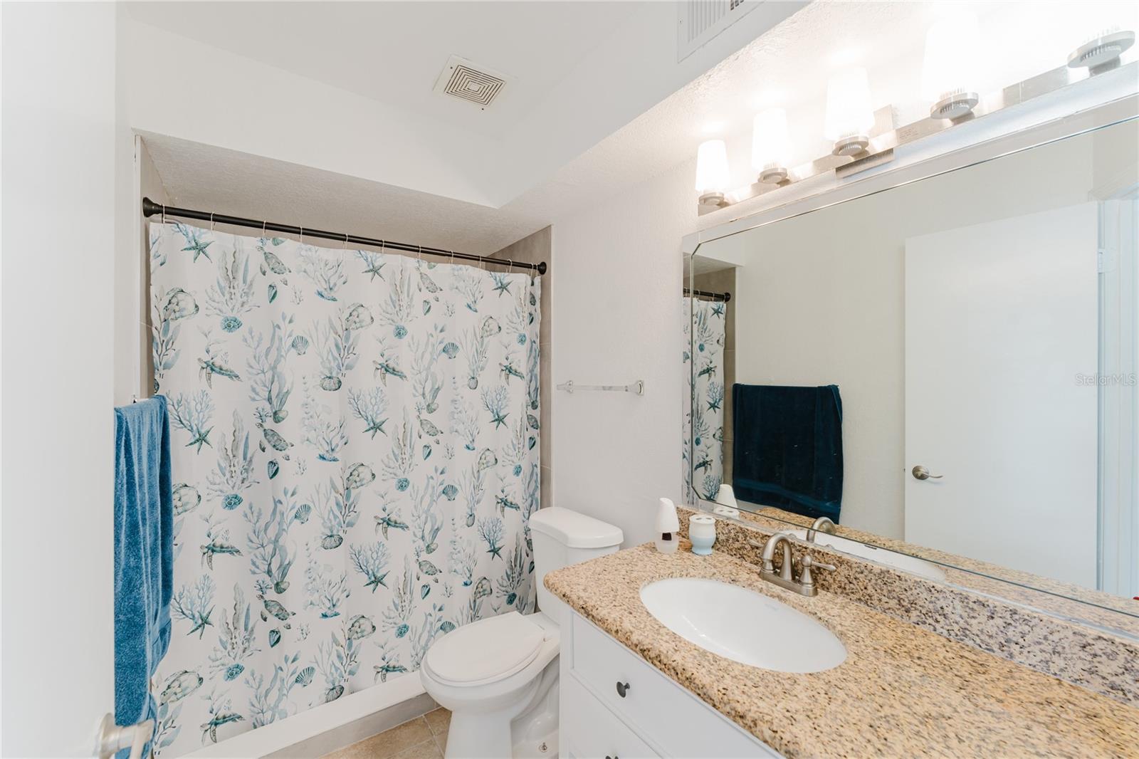 Image 22 of 41 For 5120 Conroy Rd 18