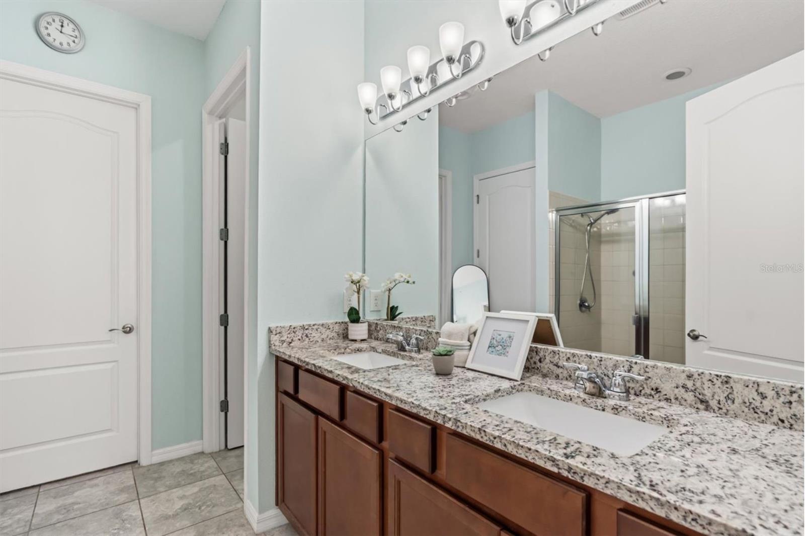 Image 11 of 30 For 9132 Carmela Avenue