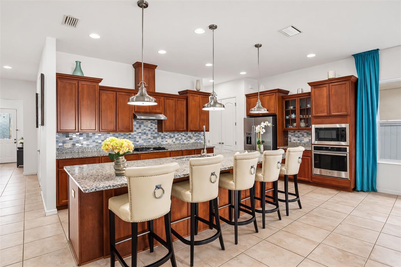 Image 3 of 30 For 9132 Carmela Avenue