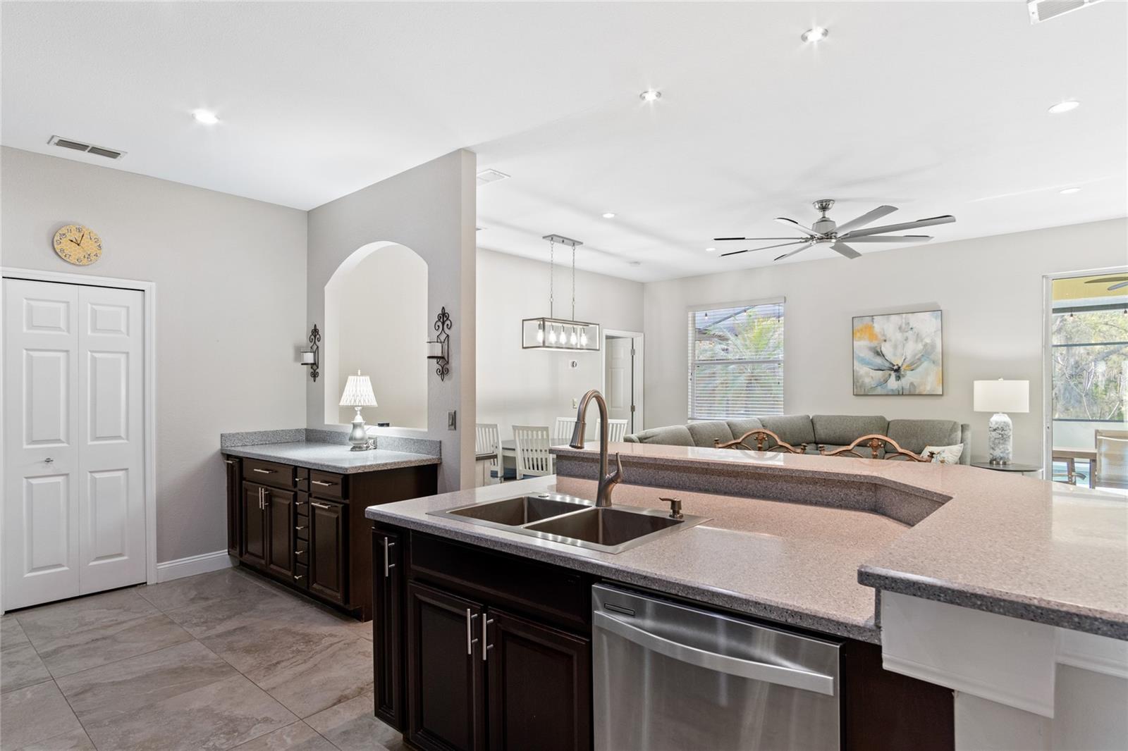 Image 14 of 49 For 218 Towhee Road