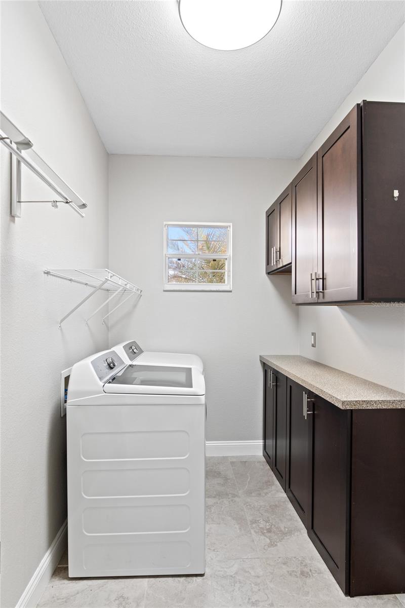 Image 18 of 49 For 218 Towhee Road