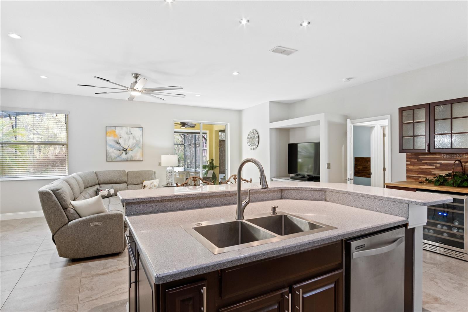 Image 19 of 49 For 218 Towhee Road