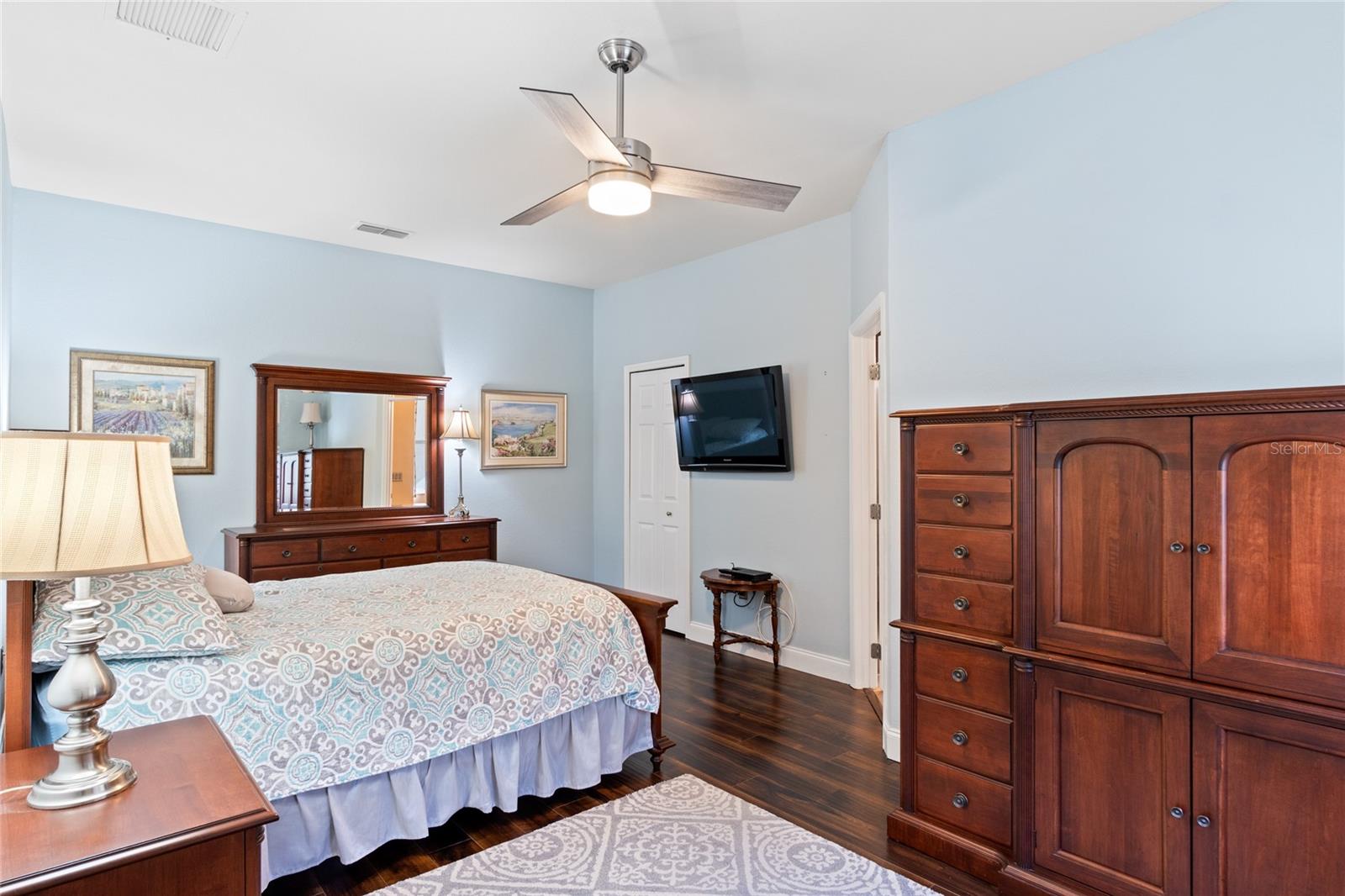 Image 36 of 49 For 218 Towhee Road