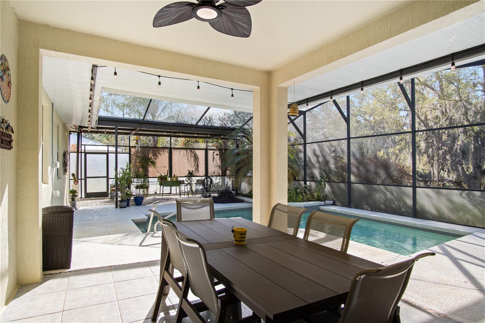 Image 39 of 49 For 218 Towhee Road