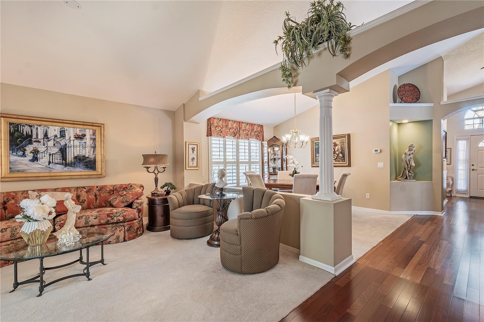 Image 13 of 30 For 583 Lisa Karen Circle