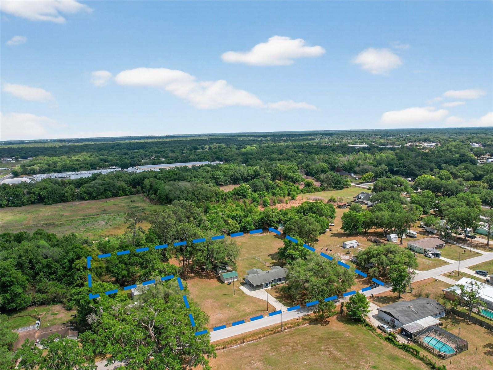 Image 14 of 58 For 2015 Sandford Road