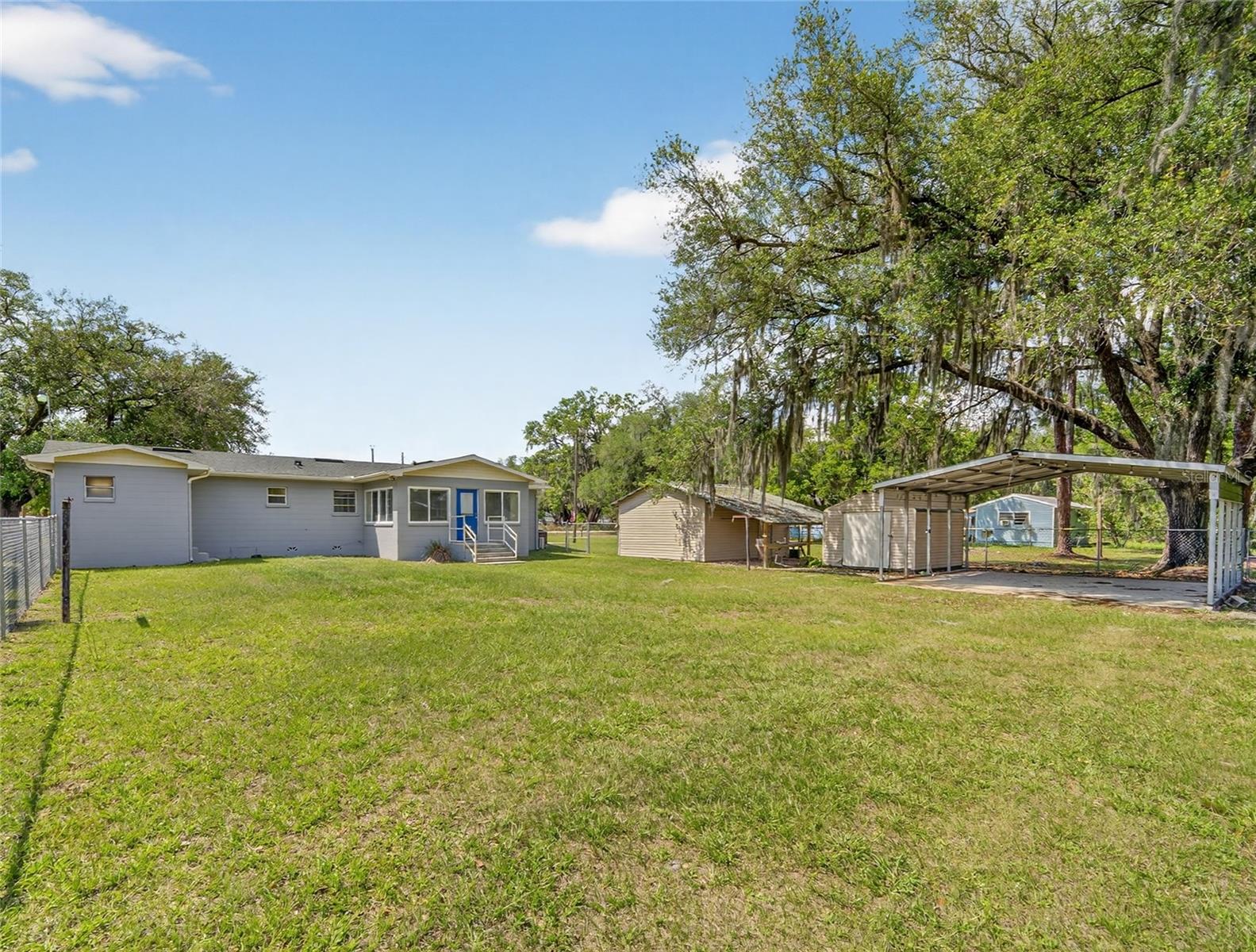 Image 8 of 58 For 2015 Sandford Road