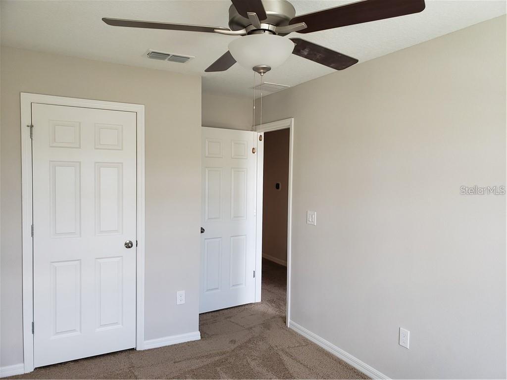 Image 11 of 33 For 15915 Marina Bay Drive