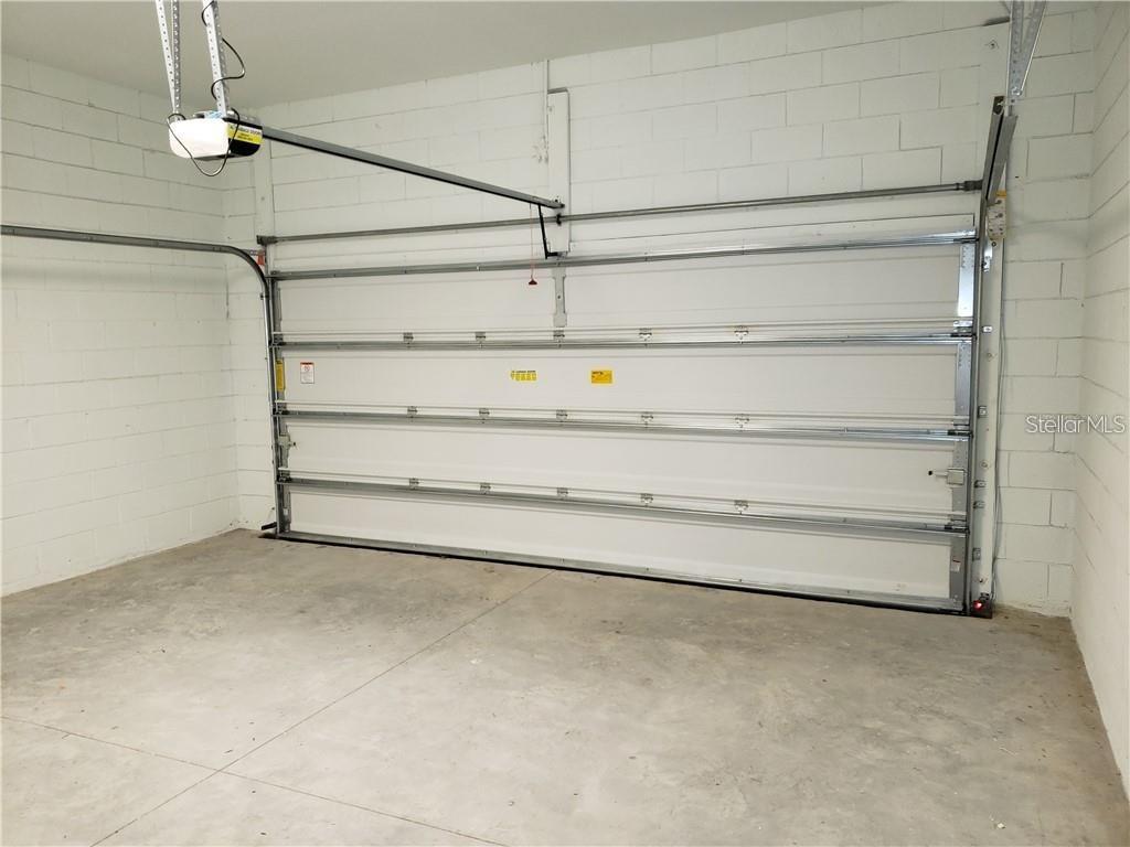 Image 27 of 33 For 15915 Marina Bay Drive