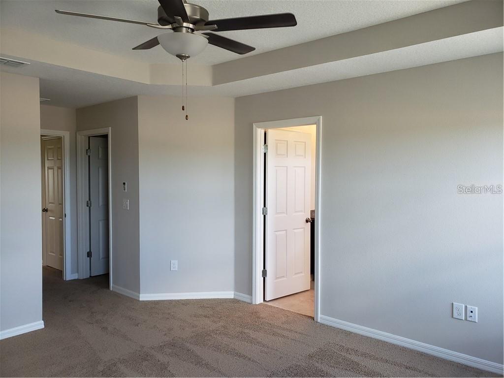 Image 4 of 33 For 15915 Marina Bay Drive