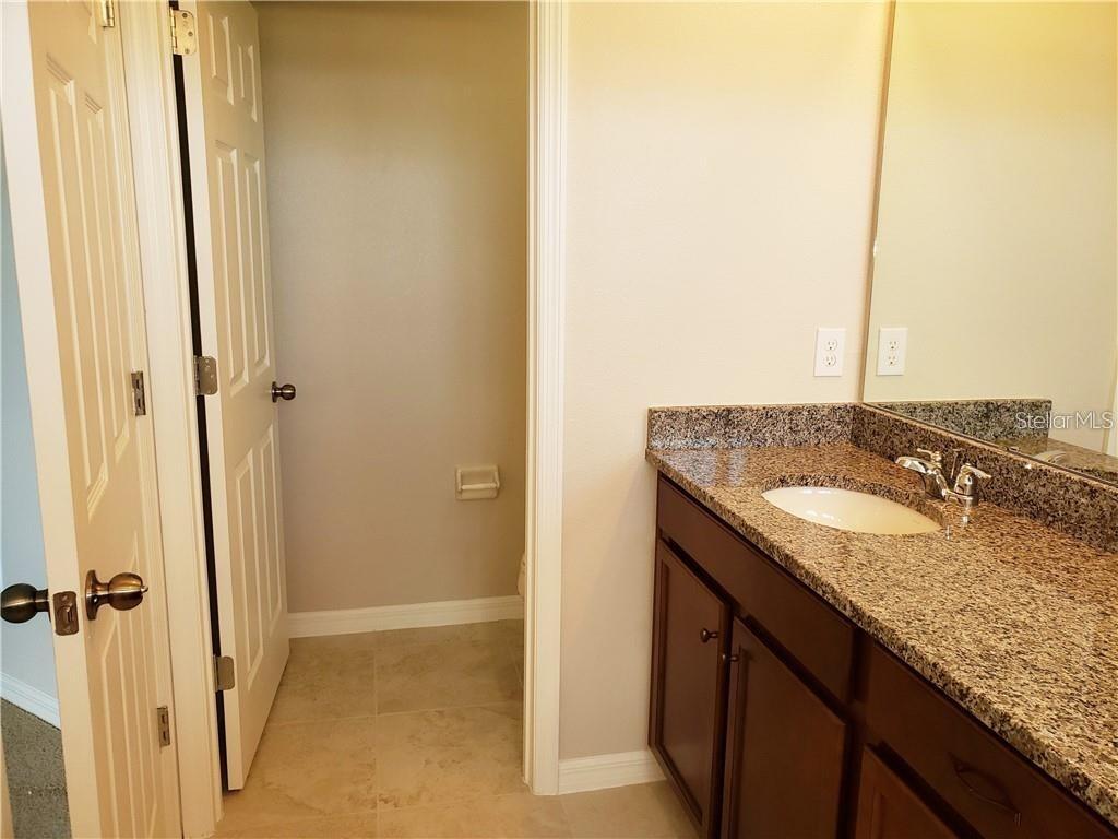 Image 7 of 33 For 15915 Marina Bay Drive