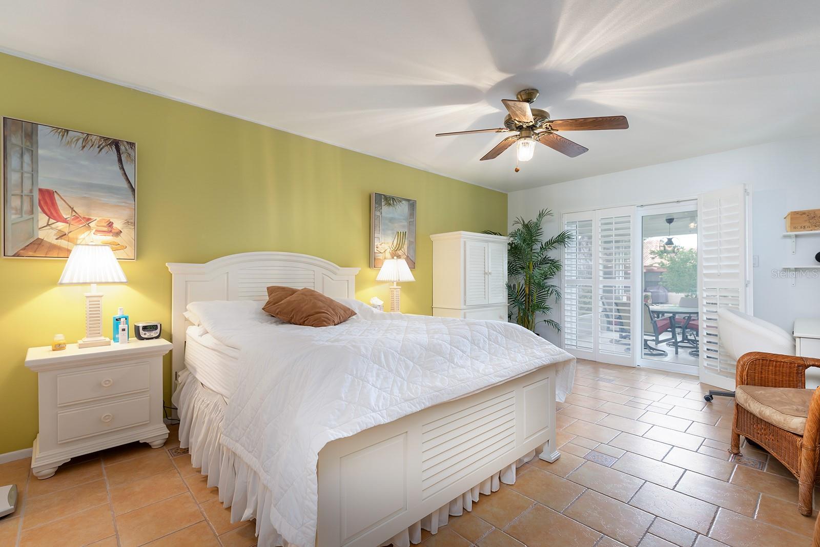 Image 12 of 24 For 10727 Windsor Court