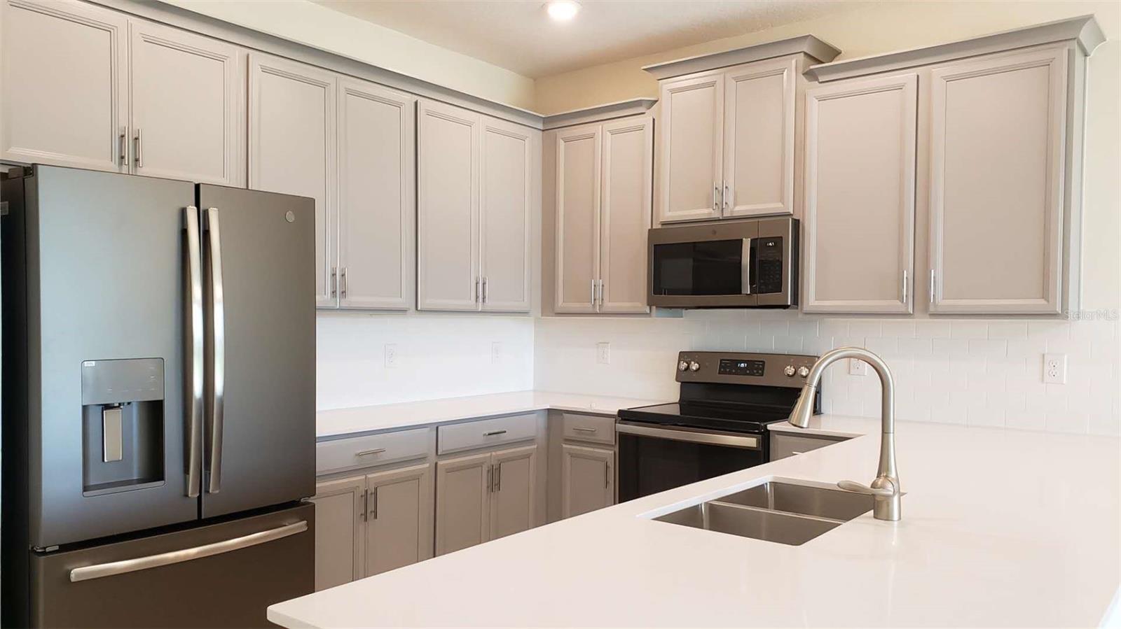 Image 19 of 54 For 727 Ocean Course Avenue 727