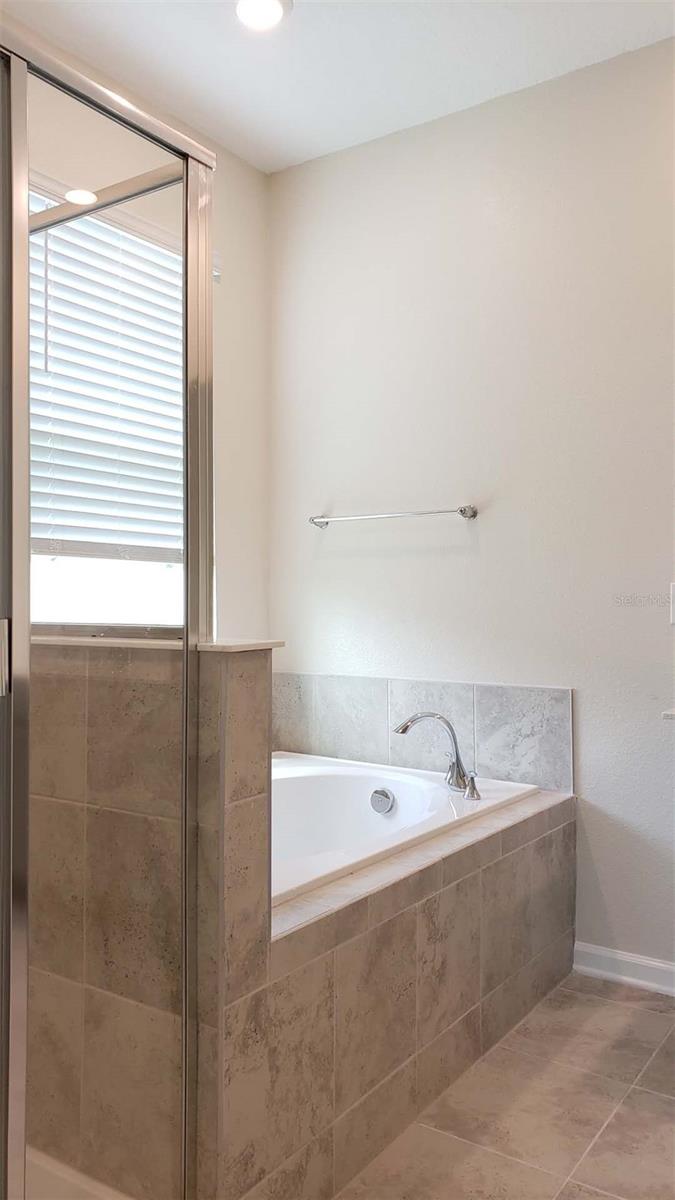 Image 27 of 54 For 727 Ocean Course Avenue 727