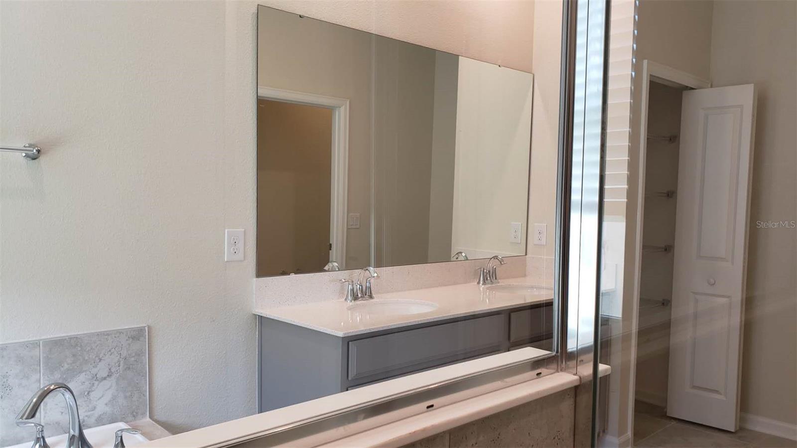 Image 32 of 54 For 727 Ocean Course Avenue 727