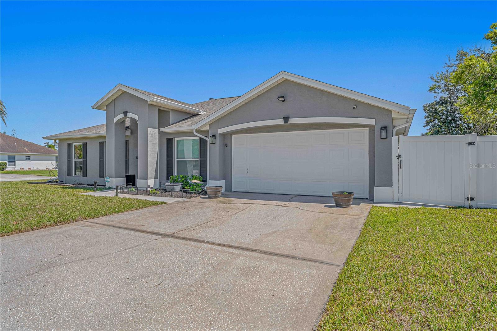 Image 11 of 72 For 141 Long Pine Drive