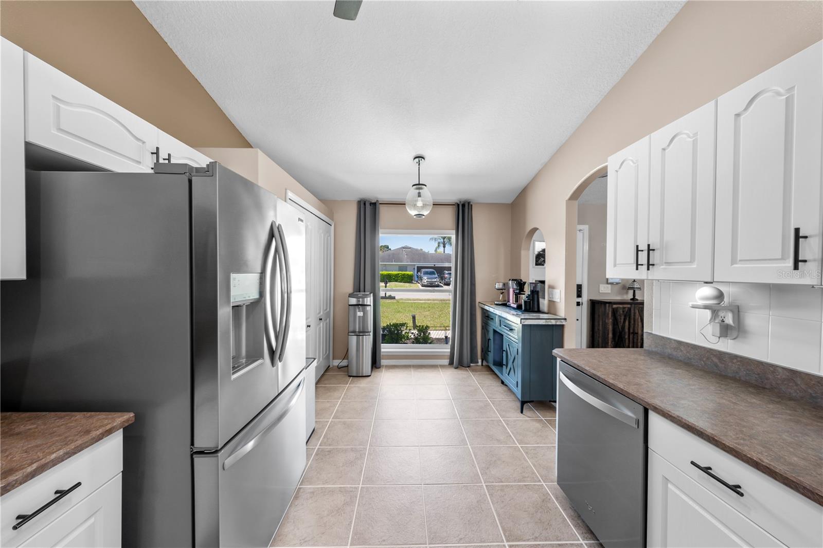 Image 27 of 72 For 141 Long Pine Drive