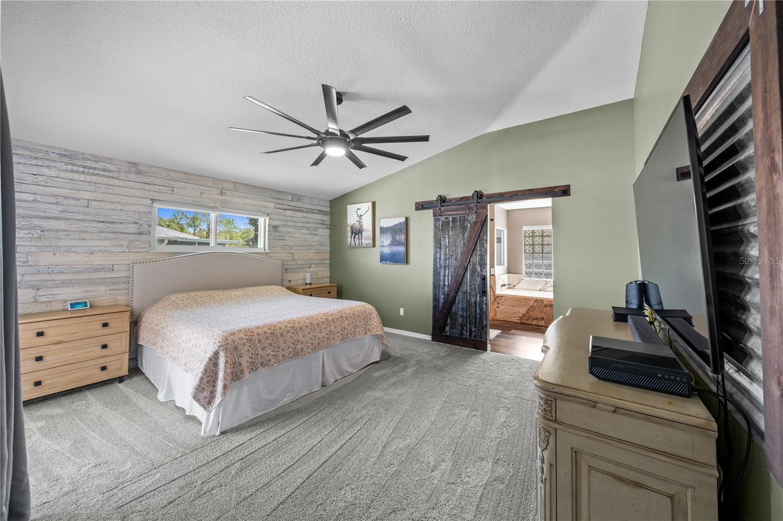 Image 39 of 72 For 141 Long Pine Drive