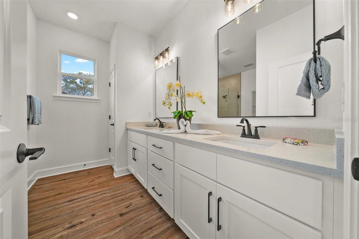 Image 35 of 48 For 10459 Abbeville Street