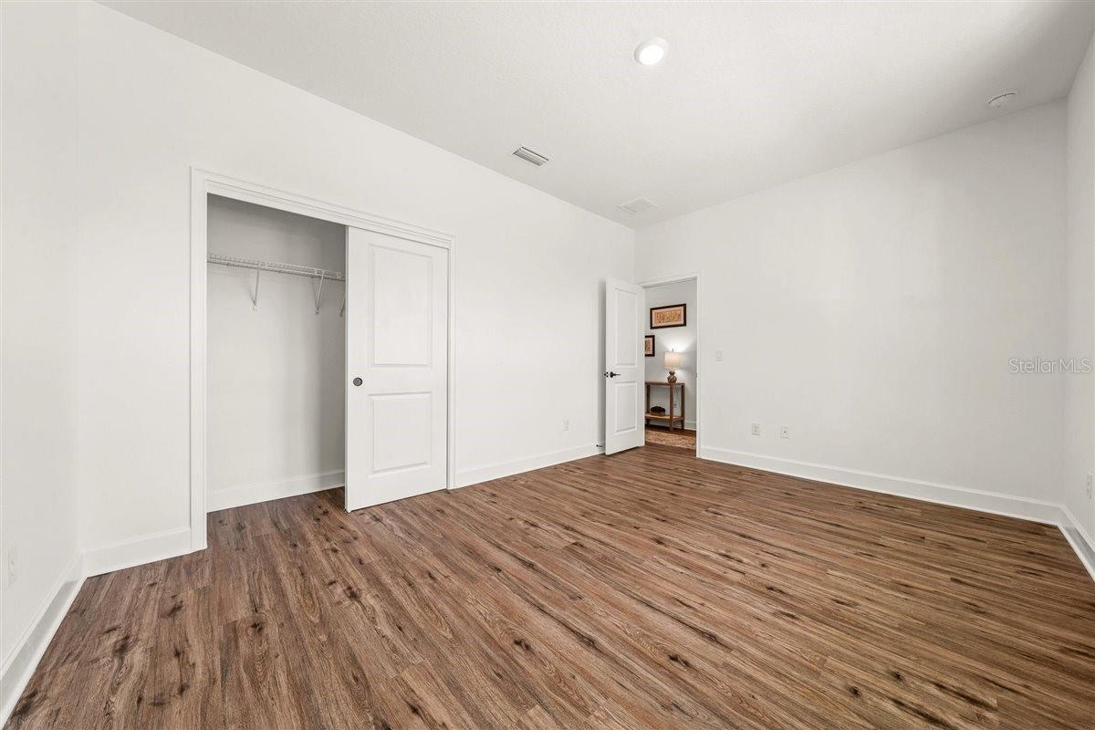 Image 5 of 48 For 10459 Abbeville Street