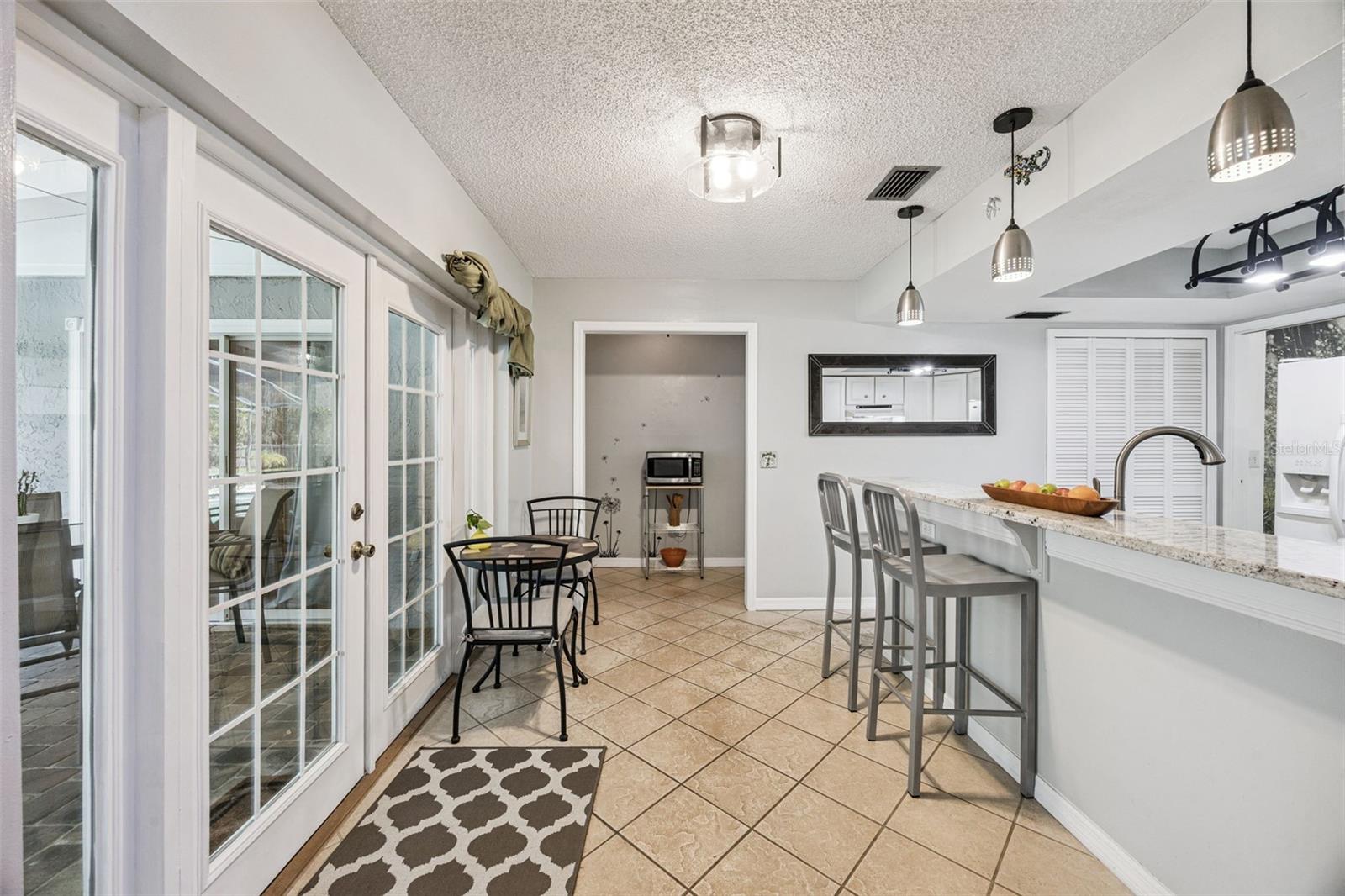 Image 18 of 65 For 1691 Grandview Boulevard