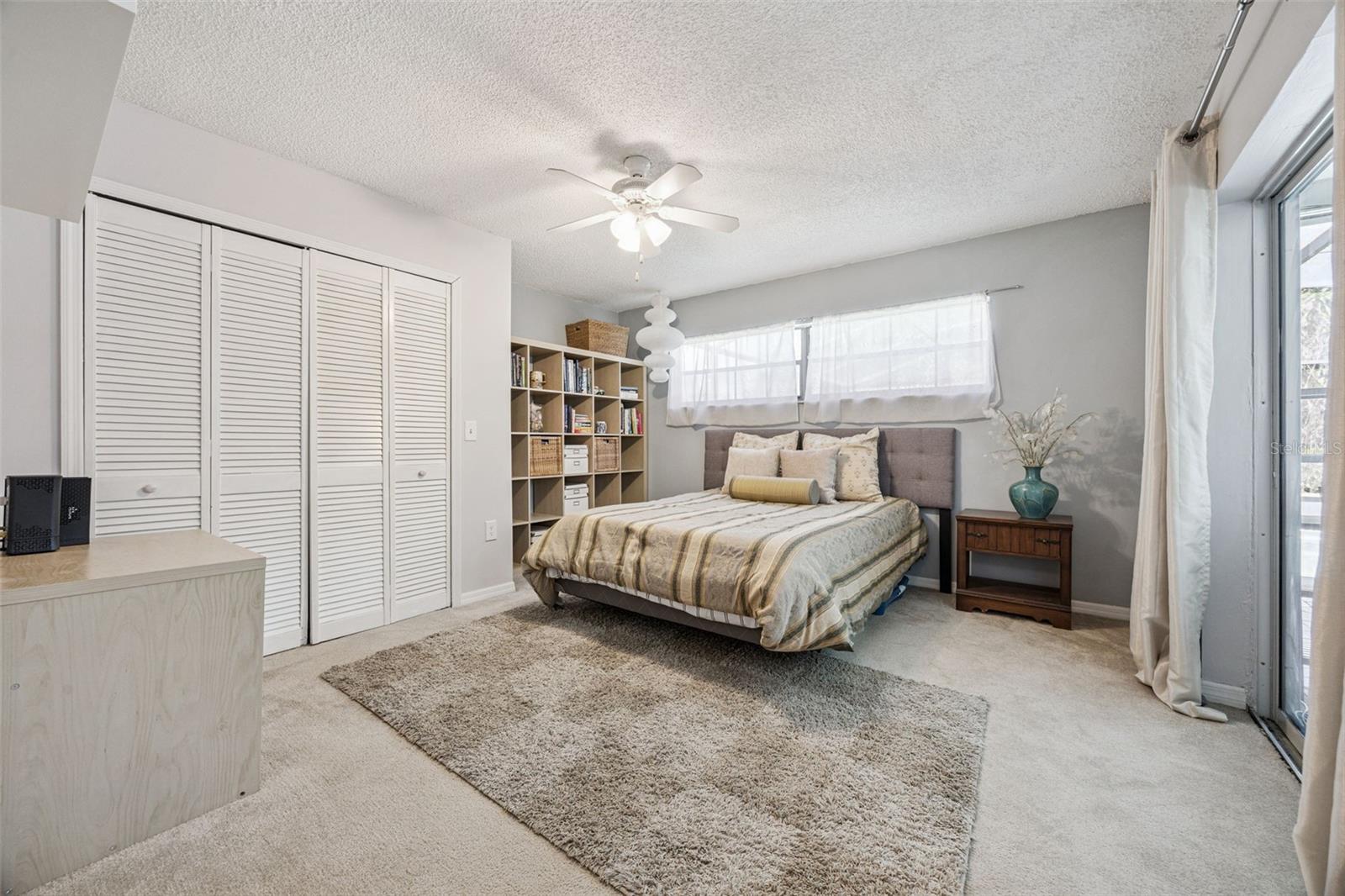 Image 27 of 65 For 1691 Grandview Boulevard