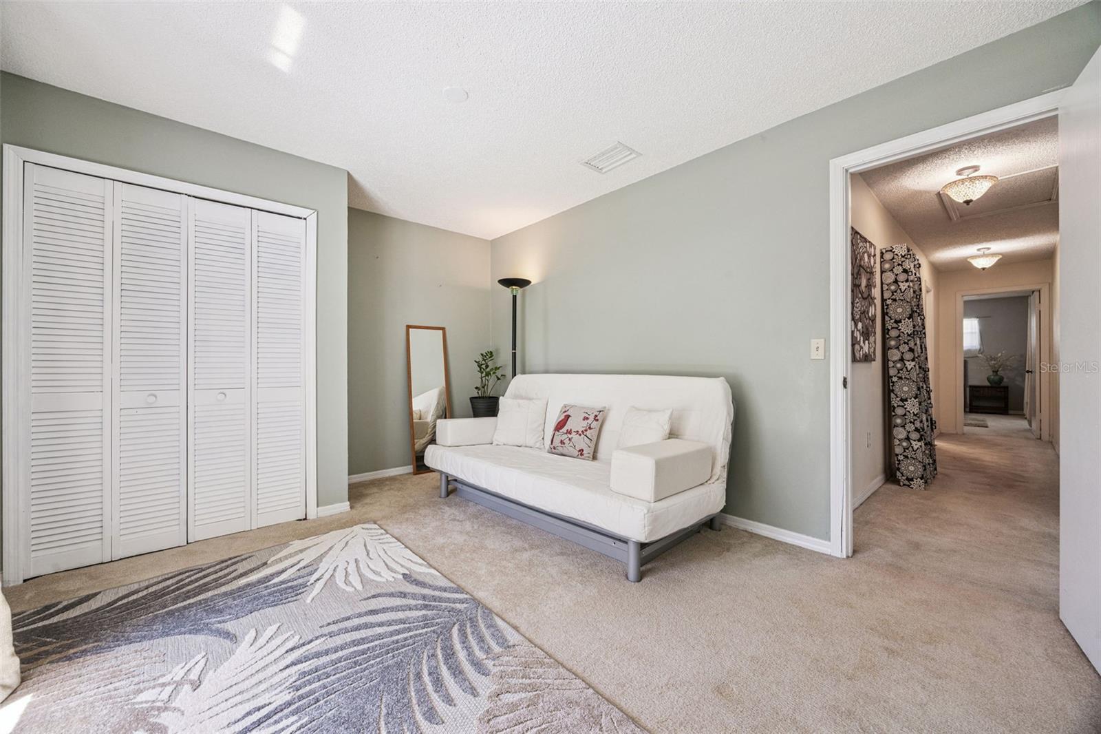 Image 30 of 65 For 1691 Grandview Boulevard