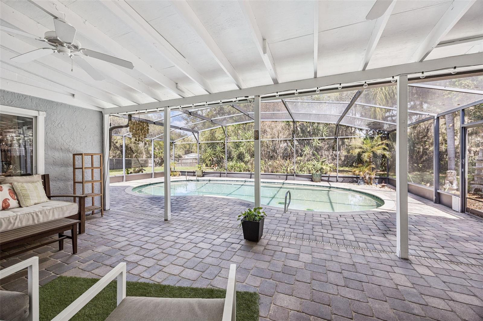 Image 37 of 65 For 1691 Grandview Boulevard